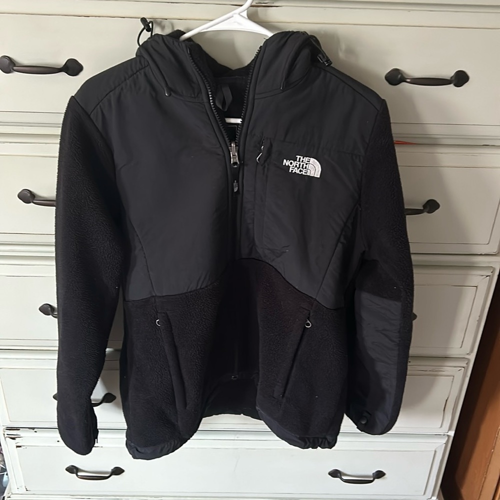 North face black jacket size M
